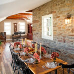 farmhouse-dining-room